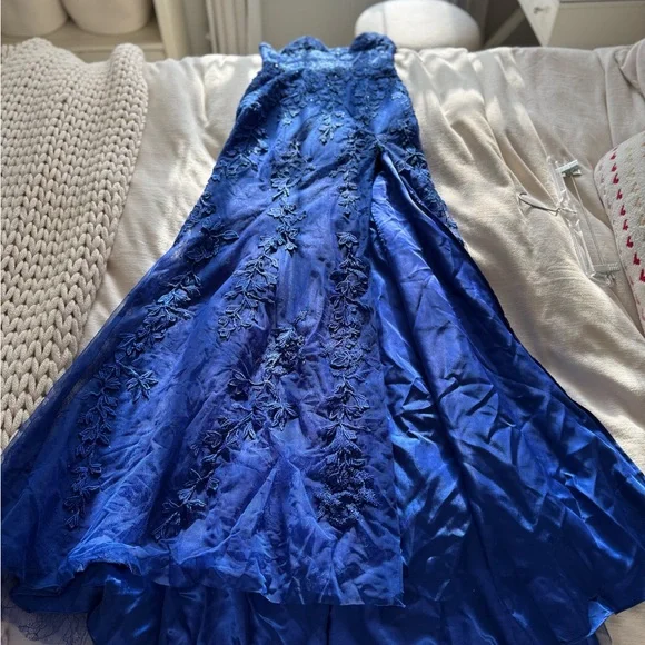 Sherri Hill Blue Strapless Prom Gown - Picture 11 of 12